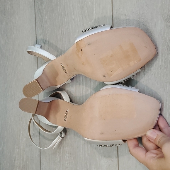 Badgley Mischka Womens Heels Sandals shoes sz 9.5 - Picture 10 of 12